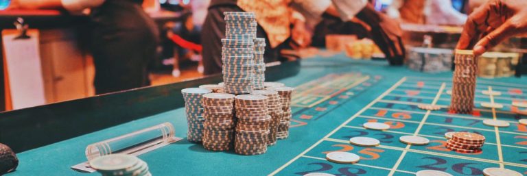 Winning Streaks and Losing Skids: How to Manage Your Casino Bankroll Like a Pro